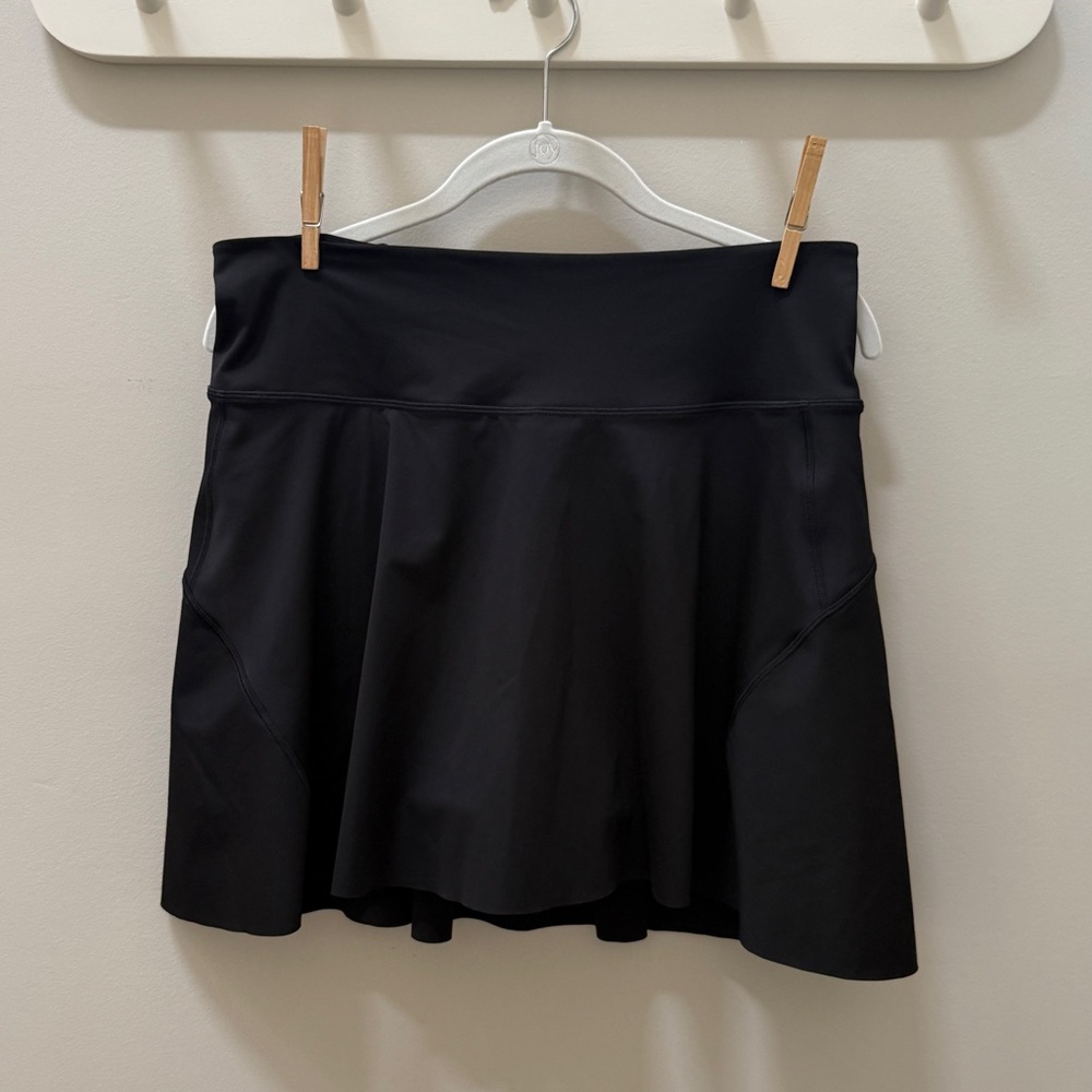 Athleta Black Skater Mini Skirt for Cocktail Nights